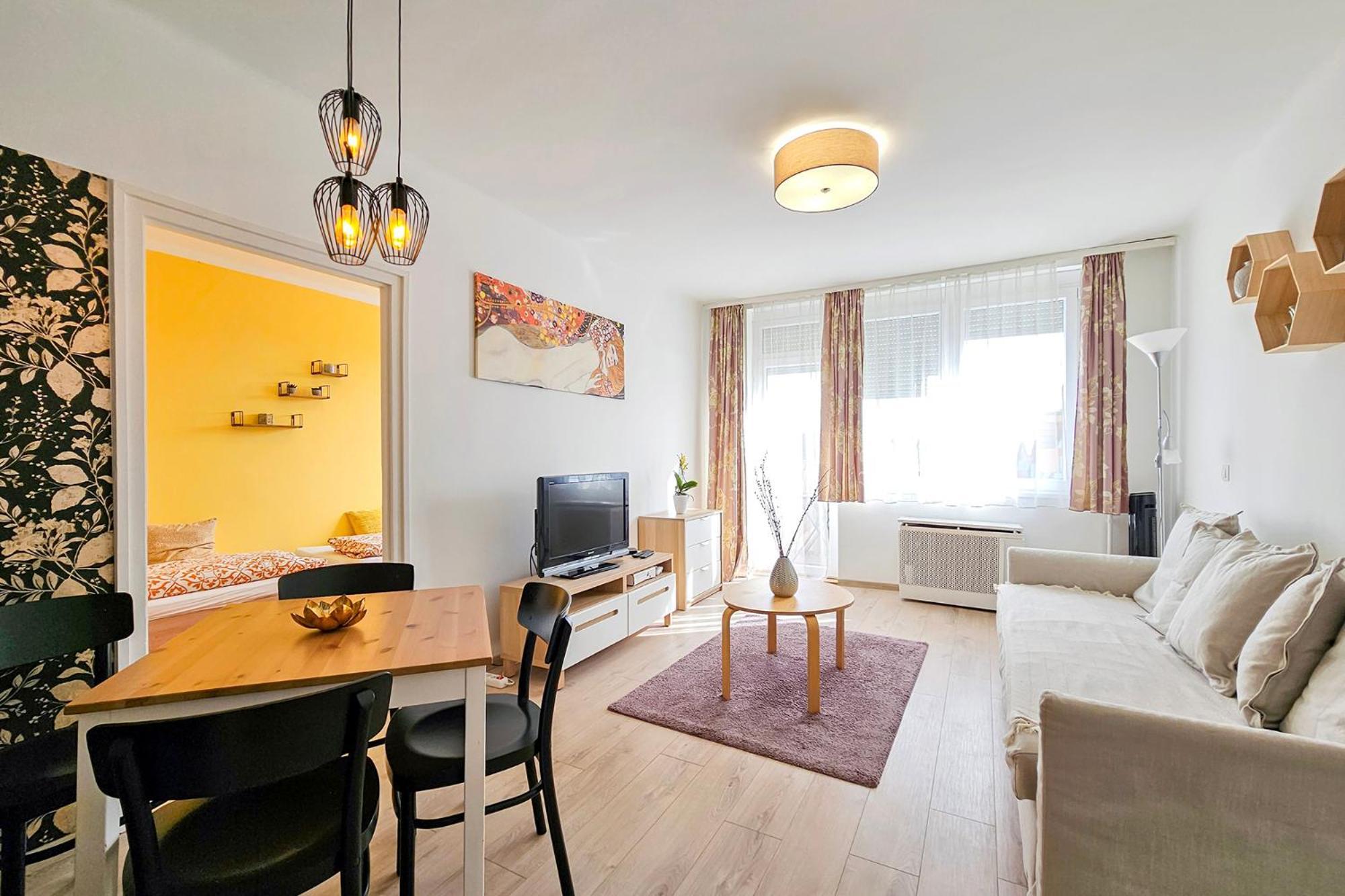 Market Apartman Шопрон Екстер'єр фото